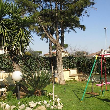 Anagnina Apartment Capistrano روما المظهر الخارجي الصورة