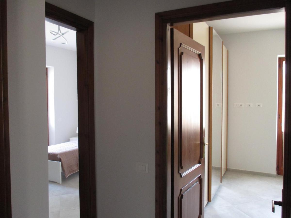 Anagnina Apartment Capistrano روما المظهر الخارجي الصورة